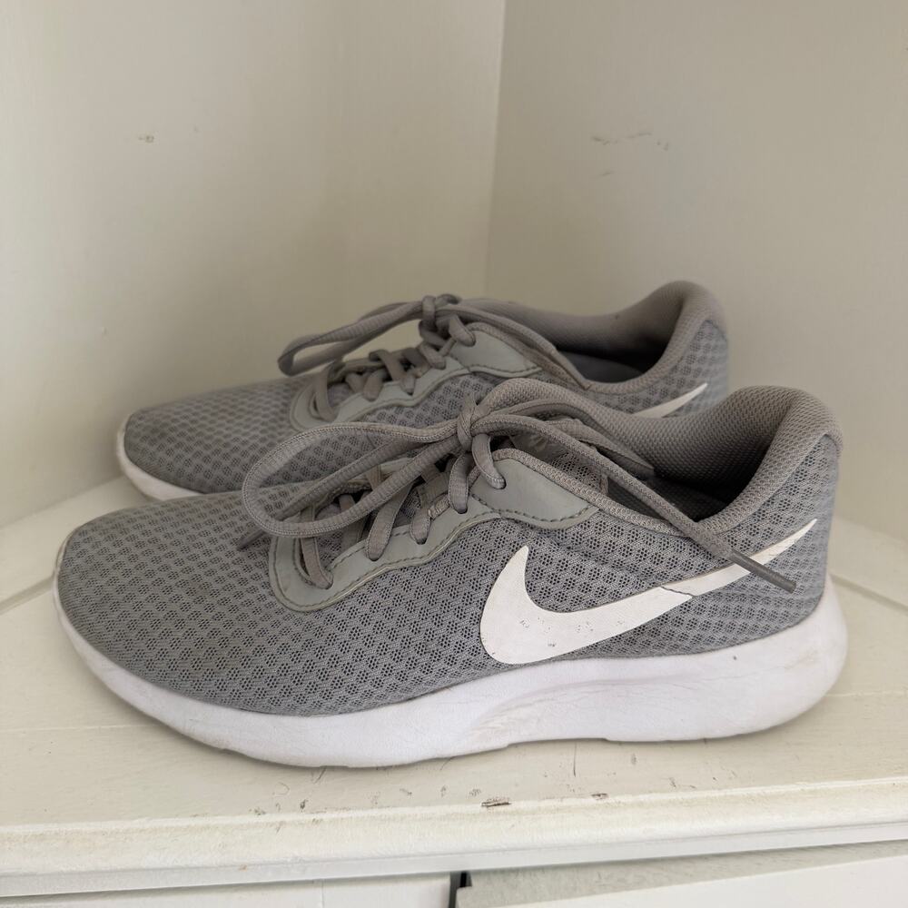 Women's Gray Nike Training sneakers